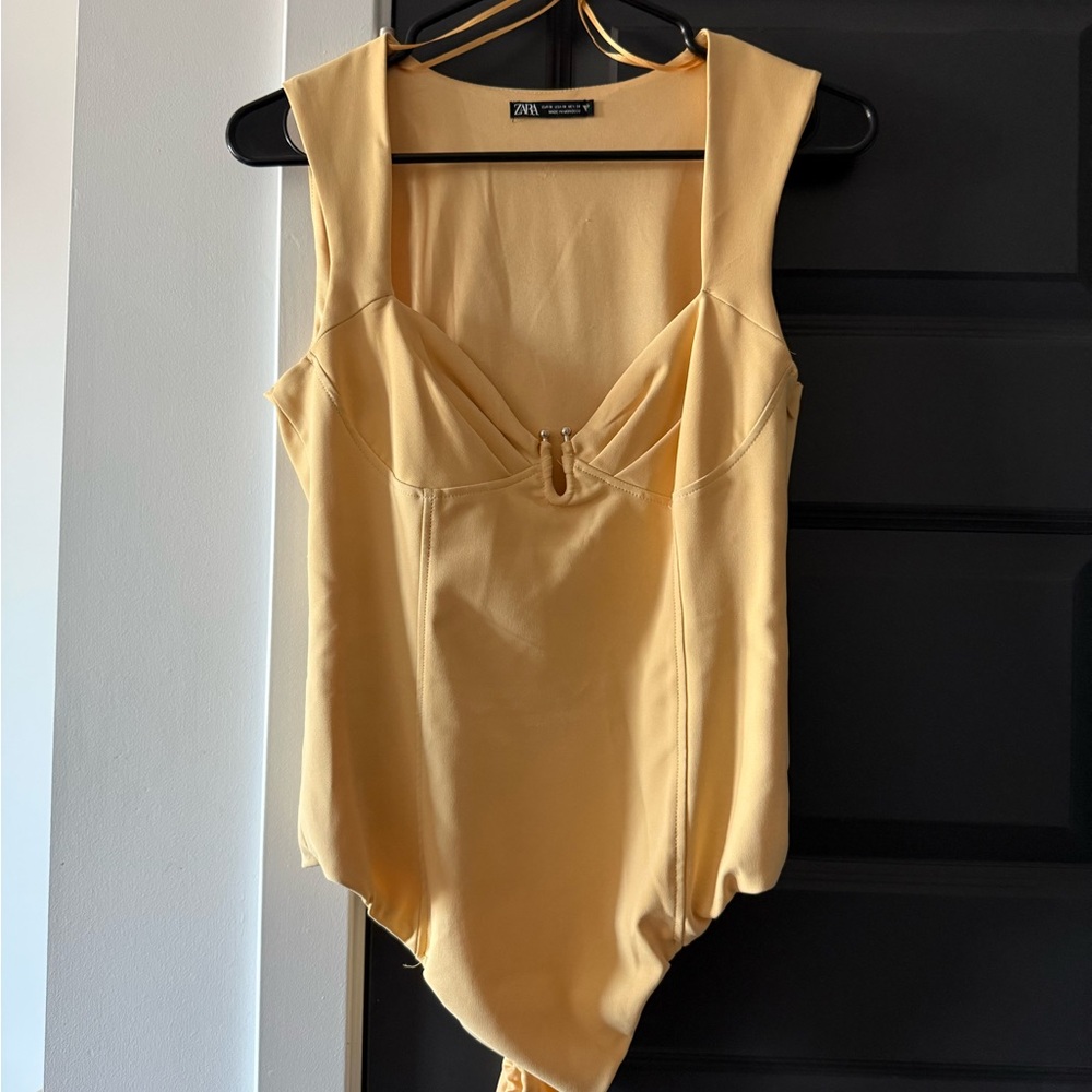 Zara Bodysuit M